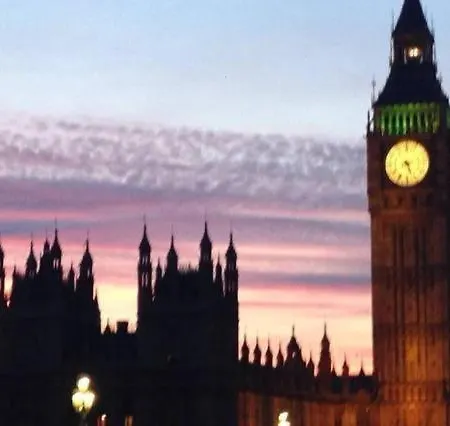 Appartement Sarinelli House Big Ben Moments à Londres Extérieur photo